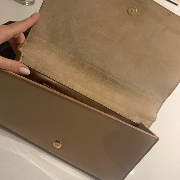 SOLD - YSL Belle de Jour Clutch - 100% Authentic - Picture 4 of 5